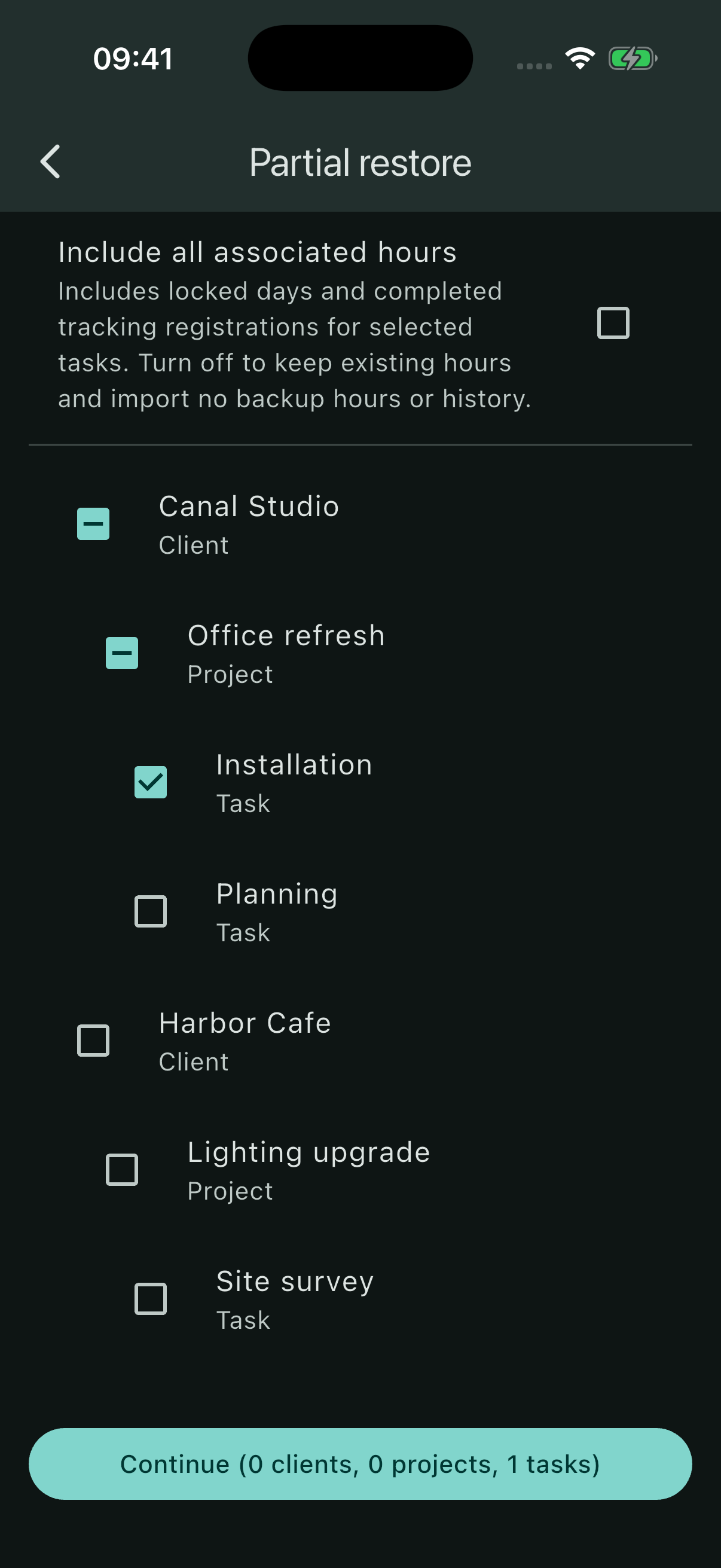 Partial restore tree showing example clients, projects and selected tasks with the hours option